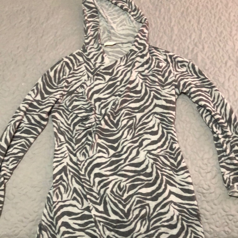 Hooded Wrap